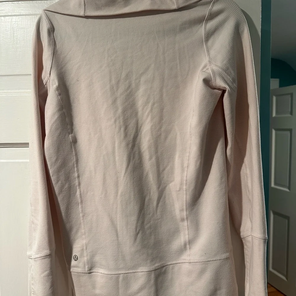 Lululemon Pink Zip-Up Define Jacket - Picture 4 of 4